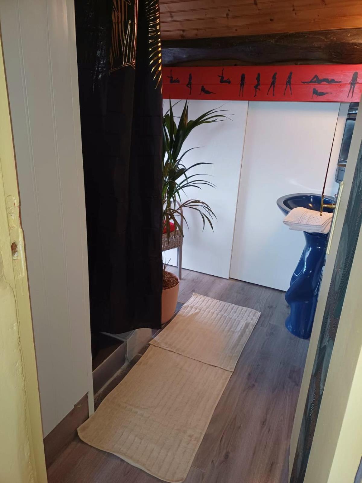 Le Lion Dort Bed & Breakfast Cormeilles-en-Parisis Dış mekan fotoğraf